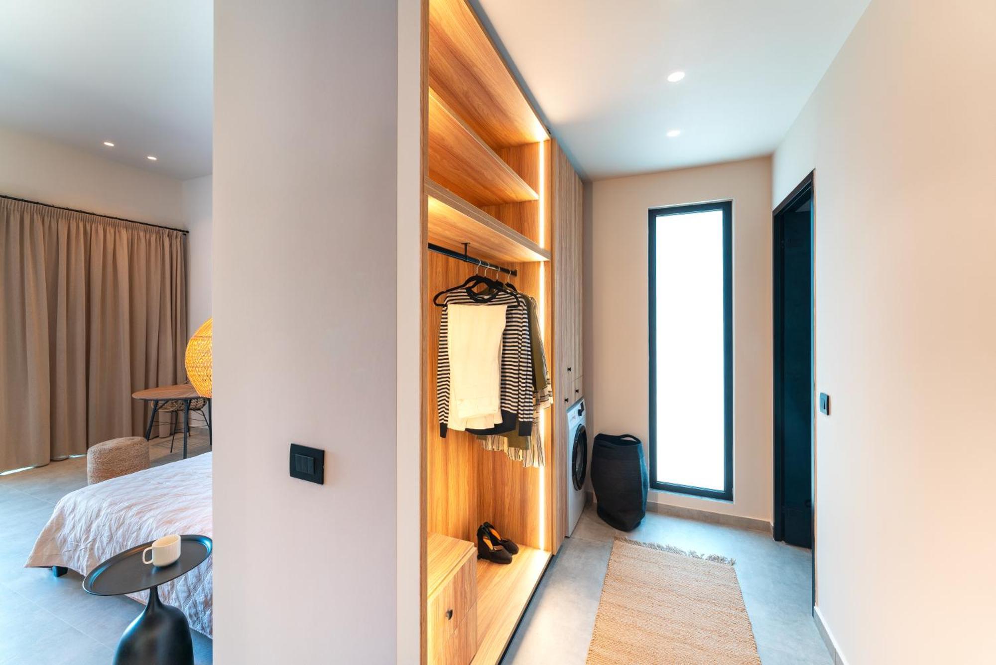 Afesou Suites 이알리소스 외부 사진