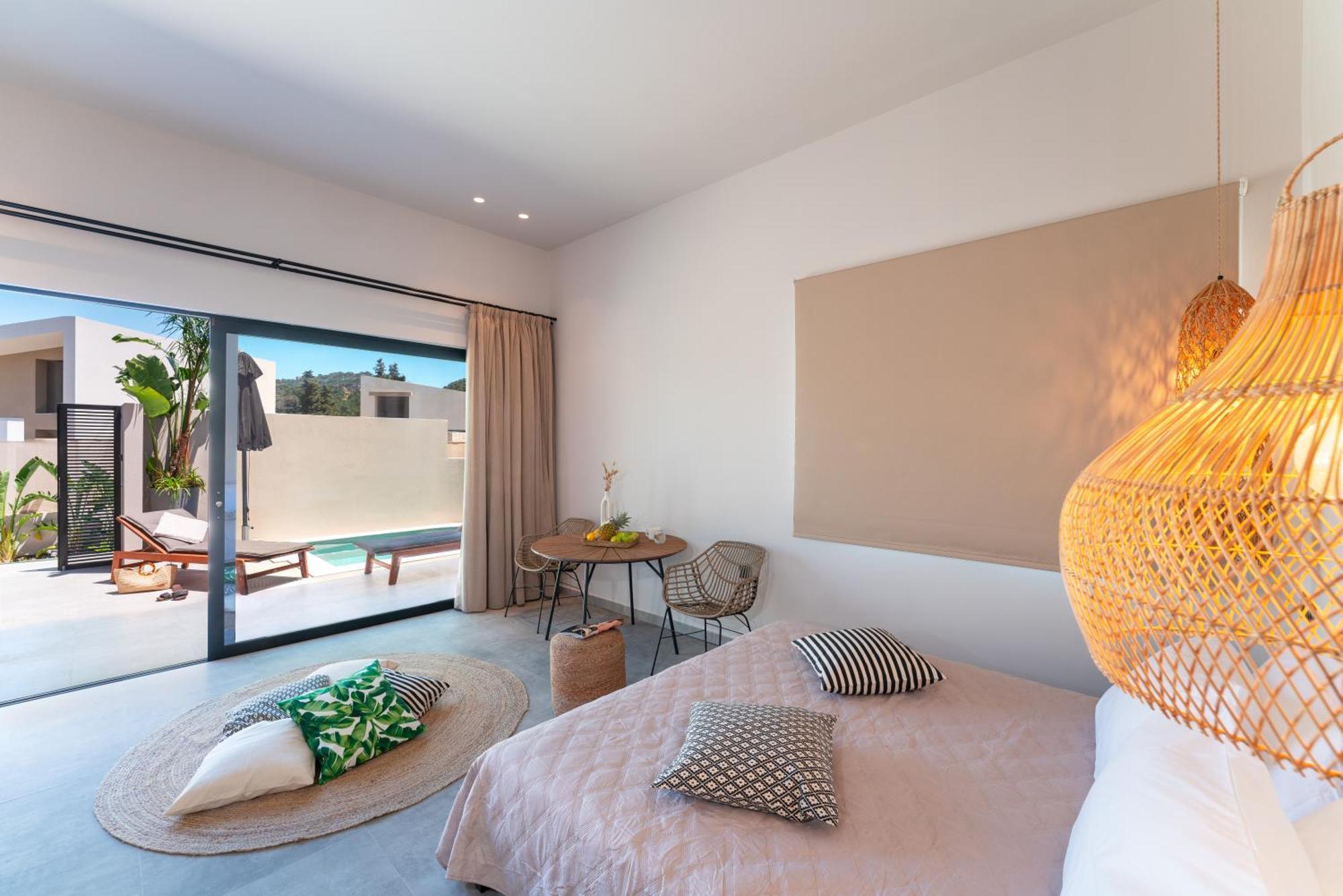 Afesou Suites 이알리소스 외부 사진