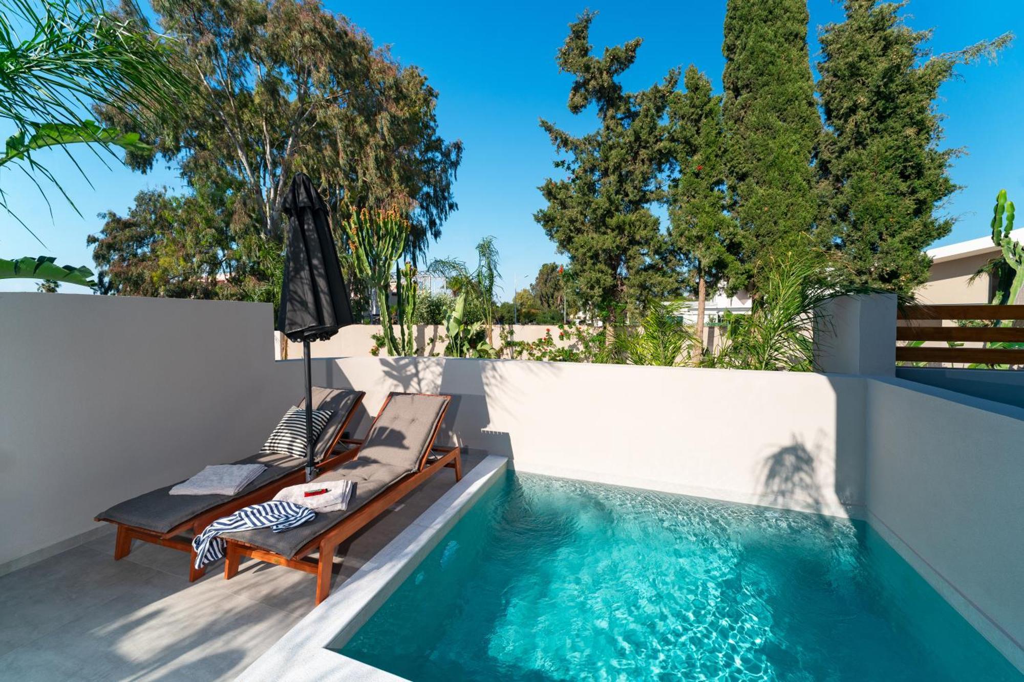 Afesou Suites 이알리소스 외부 사진