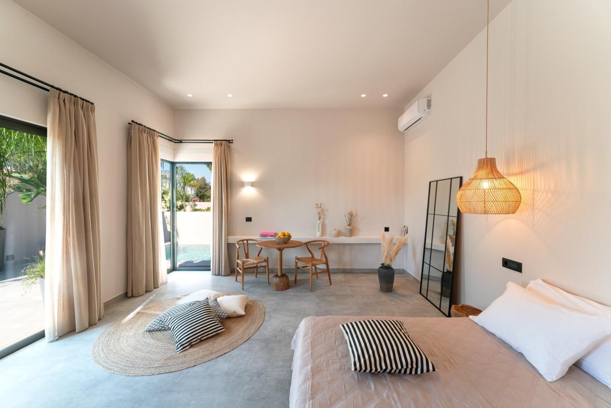 Afesou Suites 이알리소스 외부 사진